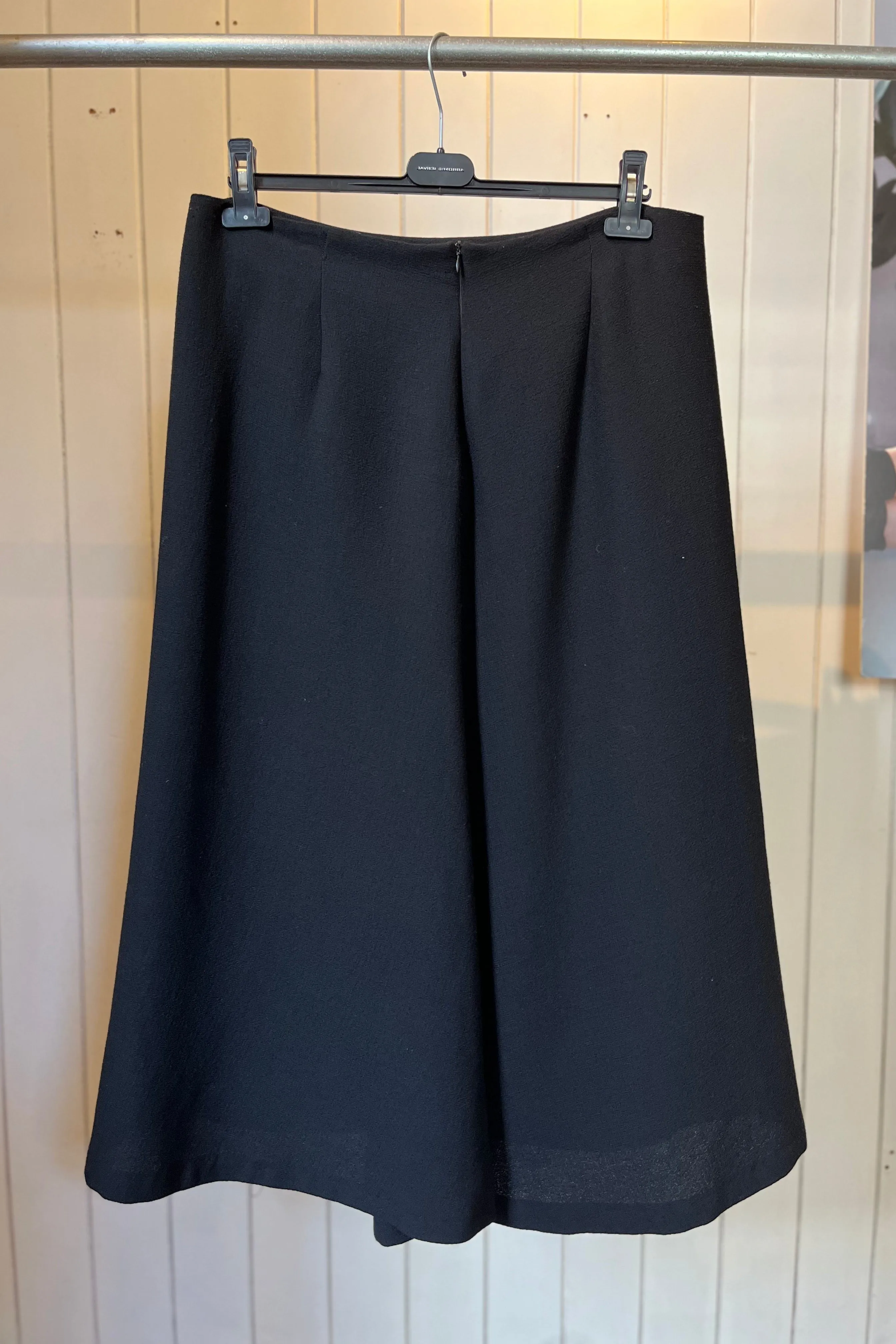 Re-Wear Oska Black Wool Crepe Skirt